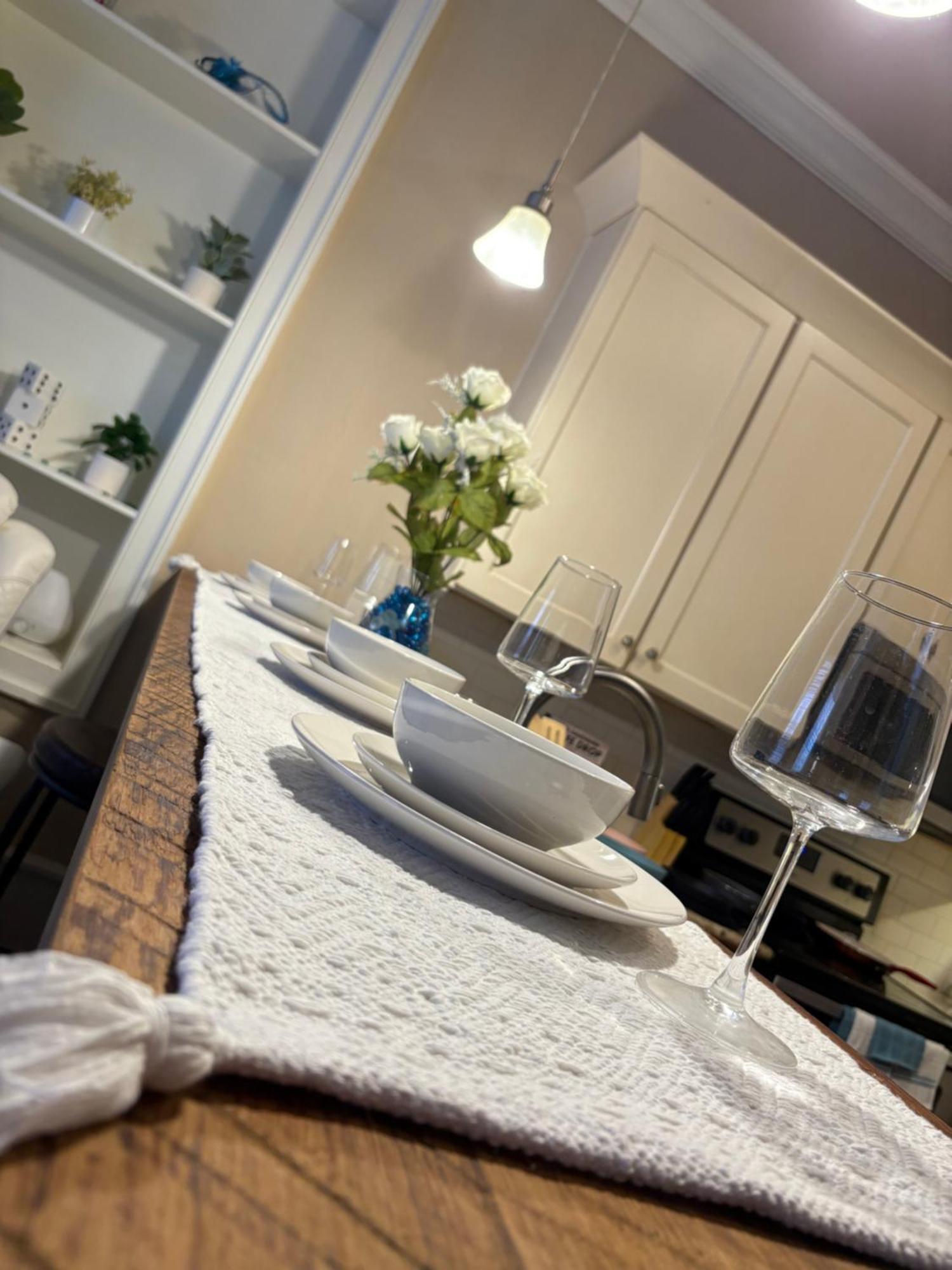 Luxury Decatur St New Orleans, French Quarter's Vieux Carre Apartment *